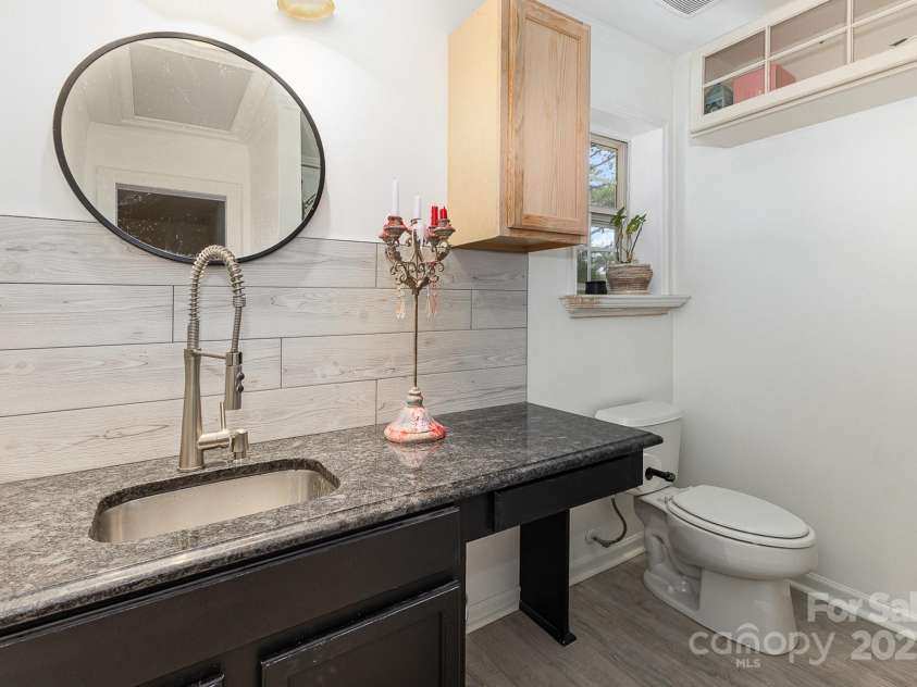 6103 Warrior Avenue, Fort Mill, SC 29707.  MLS# CAR4269332, YatesRealty ID 25844. 