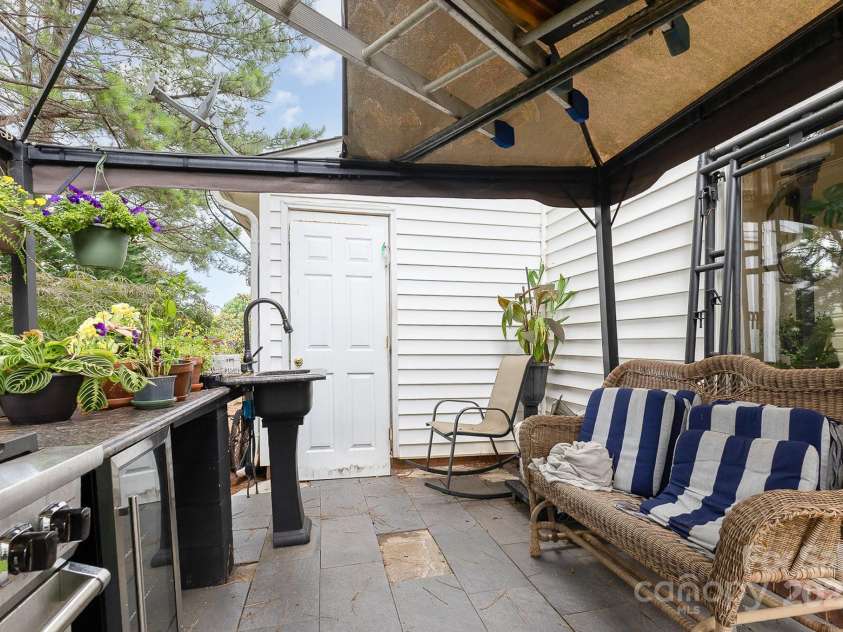 6103 Warrior Avenue, Fort Mill, SC 29707.  MLS# CAR4269332, YatesRealty ID 25844. 