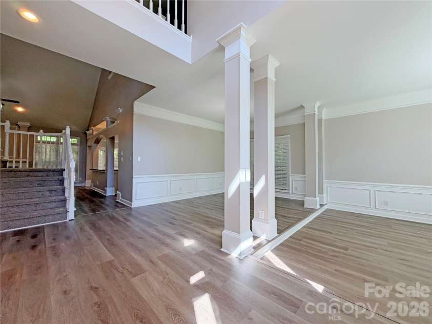 6000 Hunter Lane, Matthews, NC 28104.  MLS# CAR4381656, YatesRealty ID 25845. 