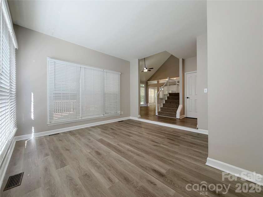 6000 Hunter Lane, Matthews, NC 28104.  MLS# CAR4381656, YatesRealty ID 25845. 