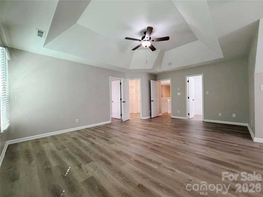 6000 Hunter Lane, Matthews, NC 28104.  MLS# CAR4381656, YatesRealty ID 25845. 