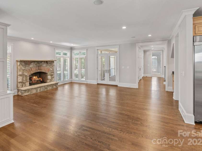 105 Gammon Point Court, Mooresville, NC 28117.  MLS# CAR4278553, YatesRealty ID 25846. 