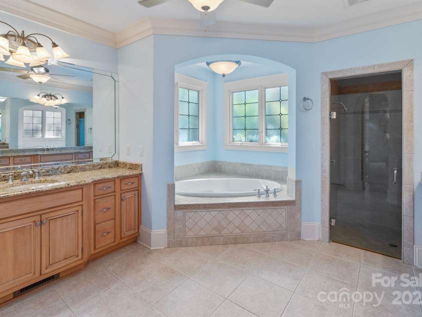 105 Gammon Point Court, Mooresville, NC 28117.  MLS# CAR4278553, YatesRealty ID 25846. 