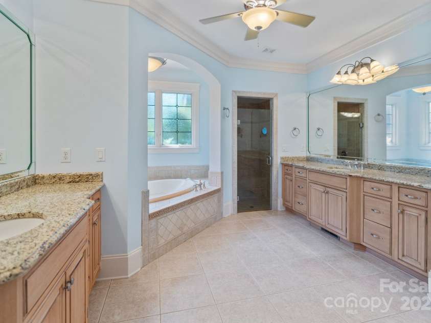 105 Gammon Point Court, Mooresville, NC 28117.  MLS# CAR4278553, YatesRealty ID 25846. 