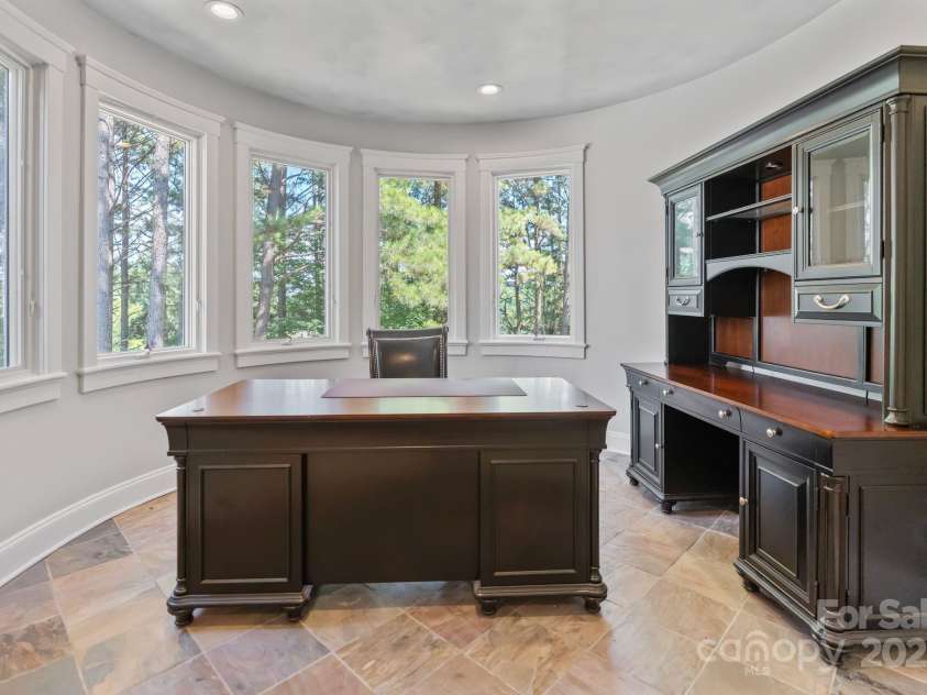 105 Gammon Point Court, Mooresville, NC 28117.  MLS# CAR4278553, YatesRealty ID 25846. 