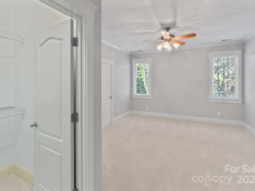 105 Gammon Point Court, Mooresville, NC 28117.  MLS# CAR4278553, YatesRealty ID 25846. 