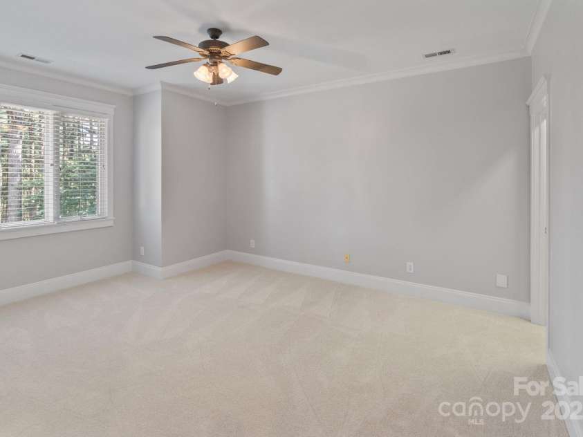 105 Gammon Point Court, Mooresville, NC 28117.  MLS# CAR4278553, YatesRealty ID 25846. 