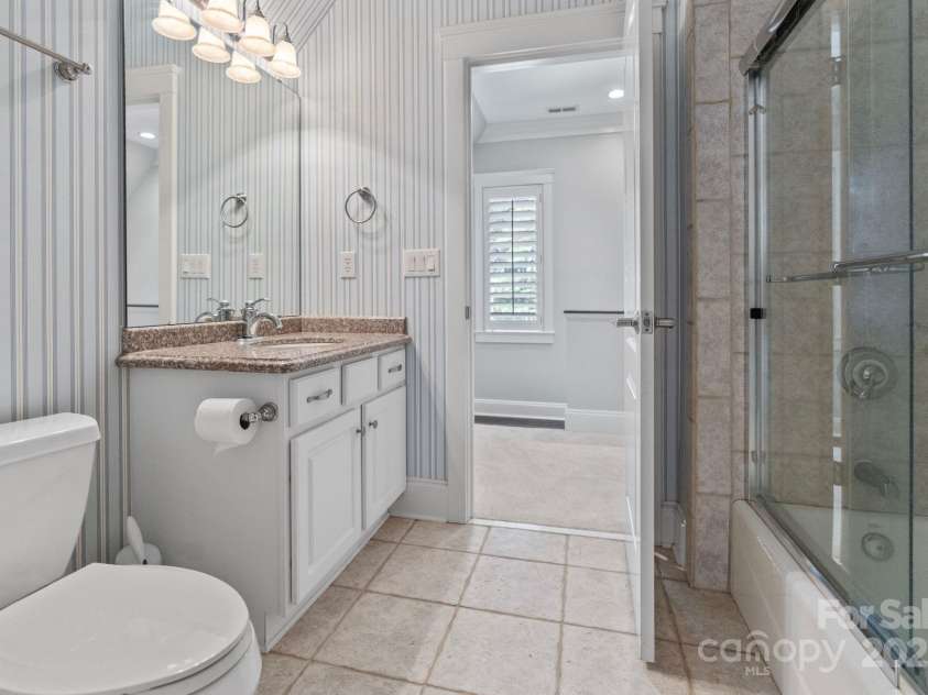 105 Gammon Point Court, Mooresville, NC 28117.  MLS# CAR4278553, YatesRealty ID 25846. 