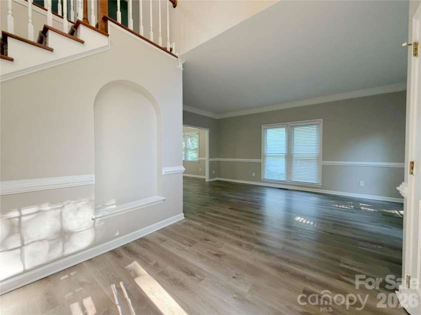 4714 Avonwood Lane, Charlotte, NC 28270.  MLS# CAR4382101, YatesRealty ID 25846. 