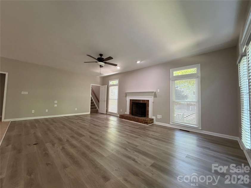 4714 Avonwood Lane, Charlotte, NC 28270.  MLS# CAR4382101, YatesRealty ID 25846. 