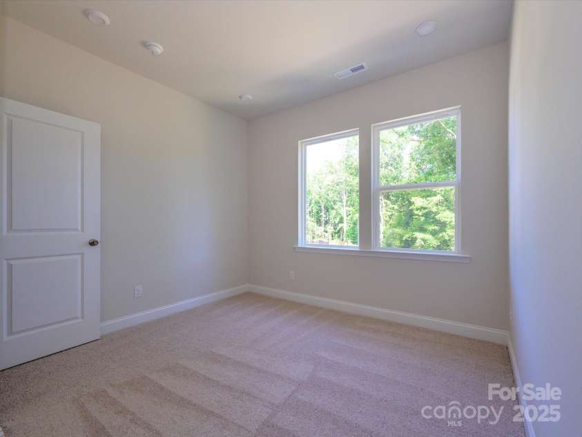 8048 Cedarsmith Court, Charlotte, NC 28217.  MLS# CAR4244421, YatesRealty ID 25854. 