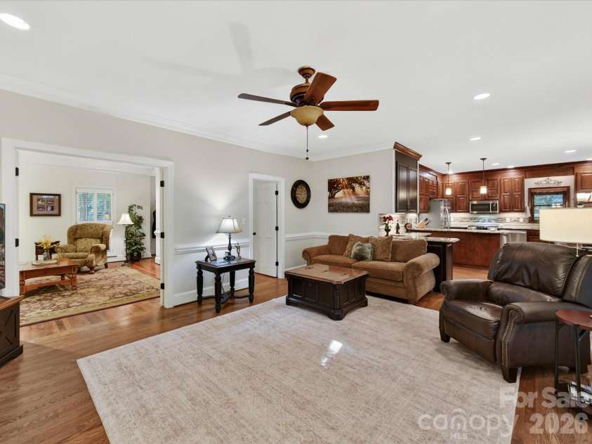 8715 Cahill Lane, Charlotte, NC 28277.  MLS# CAR4363060, YatesRealty ID 25854. 