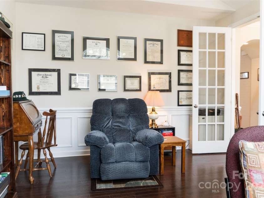 1156 Mckee Farm Lane, Belmont, NC 28012.  MLS# CAR4273540, YatesRealty ID 25855. 