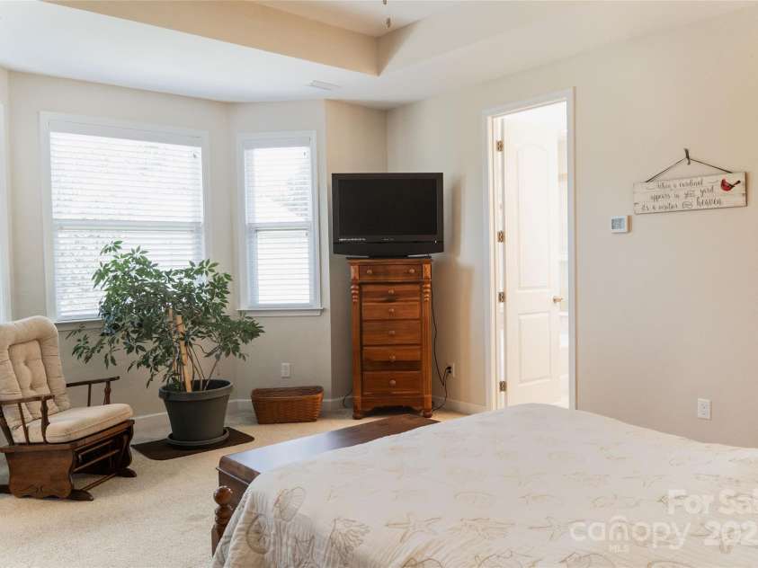 1156 Mckee Farm Lane, Belmont, NC 28012.  MLS# CAR4273540, YatesRealty ID 25855. 