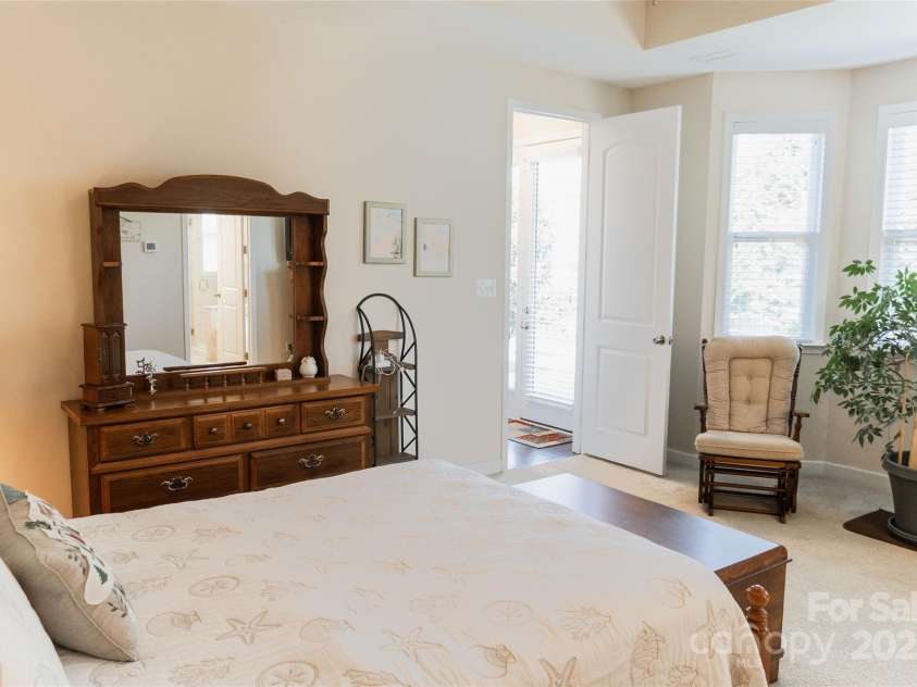 1156 Mckee Farm Lane, Belmont, NC 28012.  MLS# CAR4273540, YatesRealty ID 25855. 