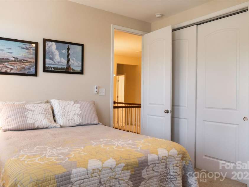 1156 Mckee Farm Lane, Belmont, NC 28012.  MLS# CAR4273540, YatesRealty ID 25855. 