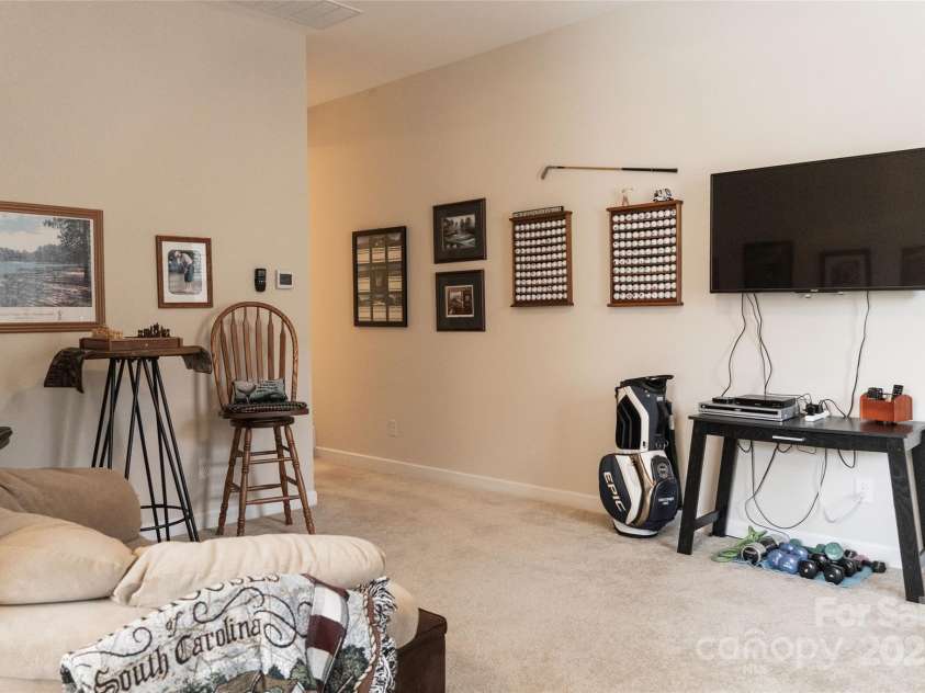 1156 Mckee Farm Lane, Belmont, NC 28012.  MLS# CAR4273540, YatesRealty ID 25855. 