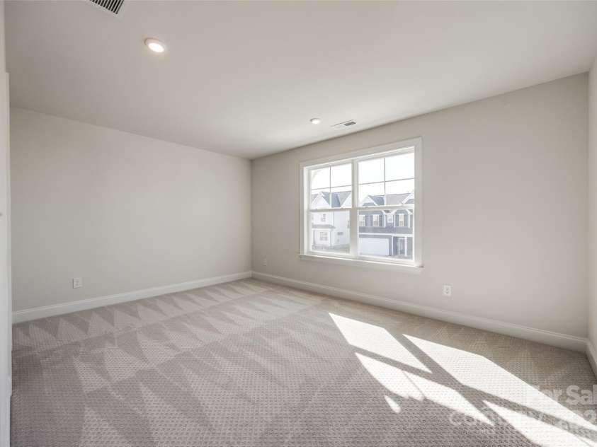18011 Wilbanks Drive, Charlotte, NC 28278.  MLS# CAR4256574, YatesRealty ID 25857. Bedroom #2