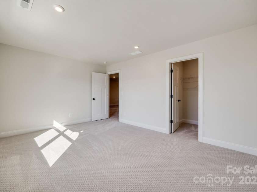 18011 Wilbanks Drive, Charlotte, NC 28278.  MLS# CAR4256574, YatesRealty ID 25857. Bedroom 3