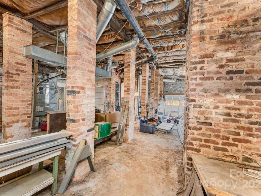 135 Corban Avenue, Concord, NC 28025.  MLS# CAR4277765, YatesRealty ID 25859. 