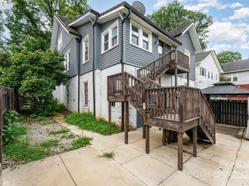 135 Corban Avenue, Concord, NC 28025.  MLS# CAR4277765, YatesRealty ID 25859. 