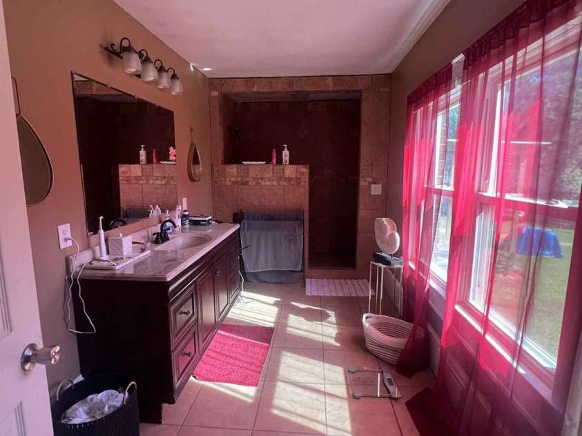 2437 Knox Station Road, Chester, SC 29706.  MLS# CAR4307491, YatesRealty ID 25860. 