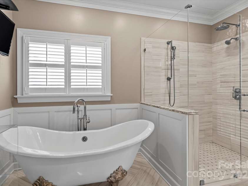 21721 Shoveller Court, Cornelius, NC 28031.  MLS# CAR4240801, YatesRealty ID 25861. 