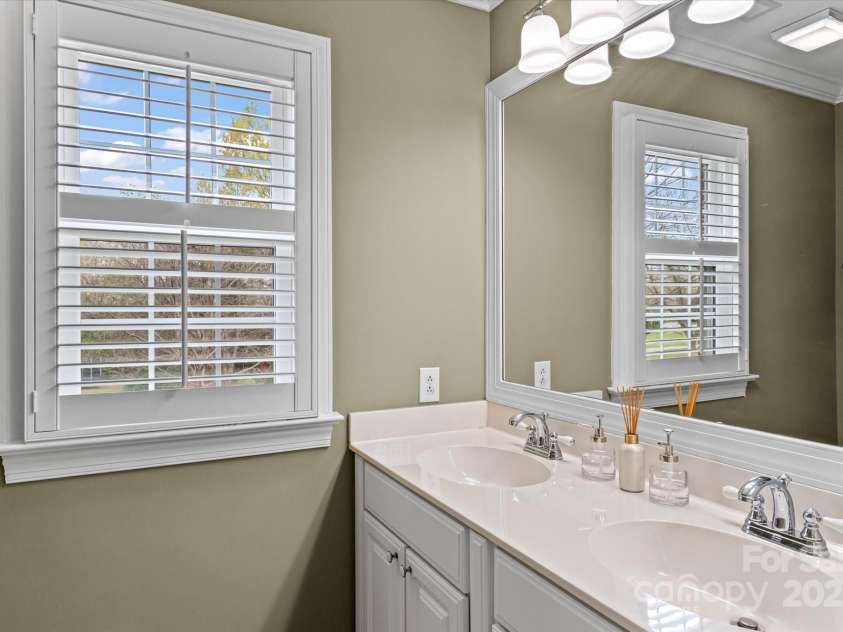 21721 Shoveller Court, Cornelius, NC 28031.  MLS# CAR4240801, YatesRealty ID 25861. 