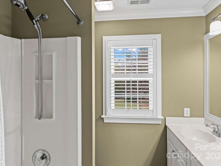 21721 Shoveller Court, Cornelius, NC 28031.  MLS# CAR4240801, YatesRealty ID 25861. 