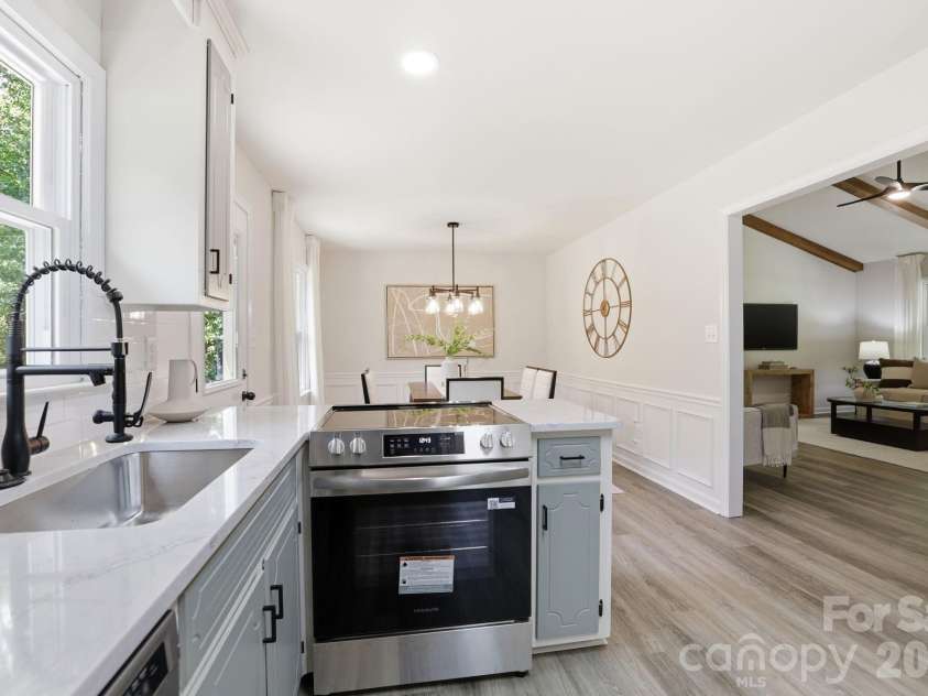 2313 Raccoon Run, Monroe, NC 28110.  MLS# CAR4376893, YatesRealty ID 25861. 