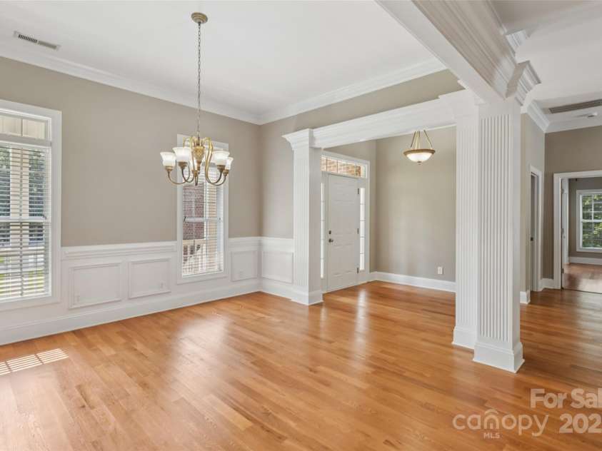 2411 Stoney Run Drive, Oakboro, NC 28129.  MLS# CAR4275000, YatesRealty ID 25863. 