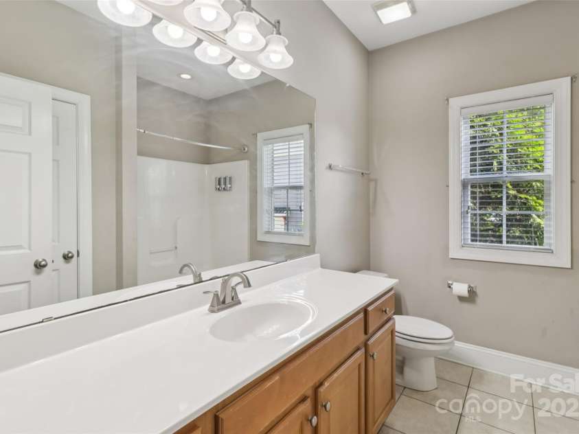 2411 Stoney Run Drive, Oakboro, NC 28129.  MLS# CAR4275000, YatesRealty ID 25863. 