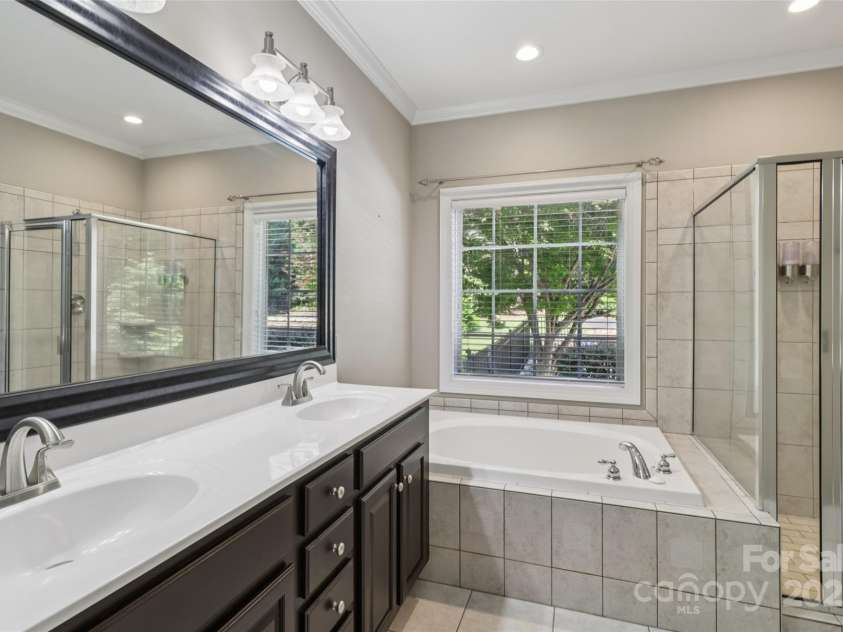 2411 Stoney Run Drive, Oakboro, NC 28129.  MLS# CAR4275000, YatesRealty ID 25863. 