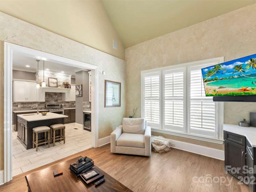 10007 Hillspring Drive, Huntersville, NC 28078.  MLS# CAR4272682, YatesRealty ID 25864. Custom Plantation Shutters in Keeping room