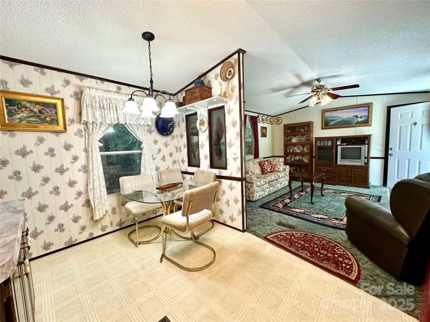 572 Blue Ridge Gem Stone Road, Spruce Pine, NC 28777.  MLS# CAR4279769, YatesRealty ID 25866. 