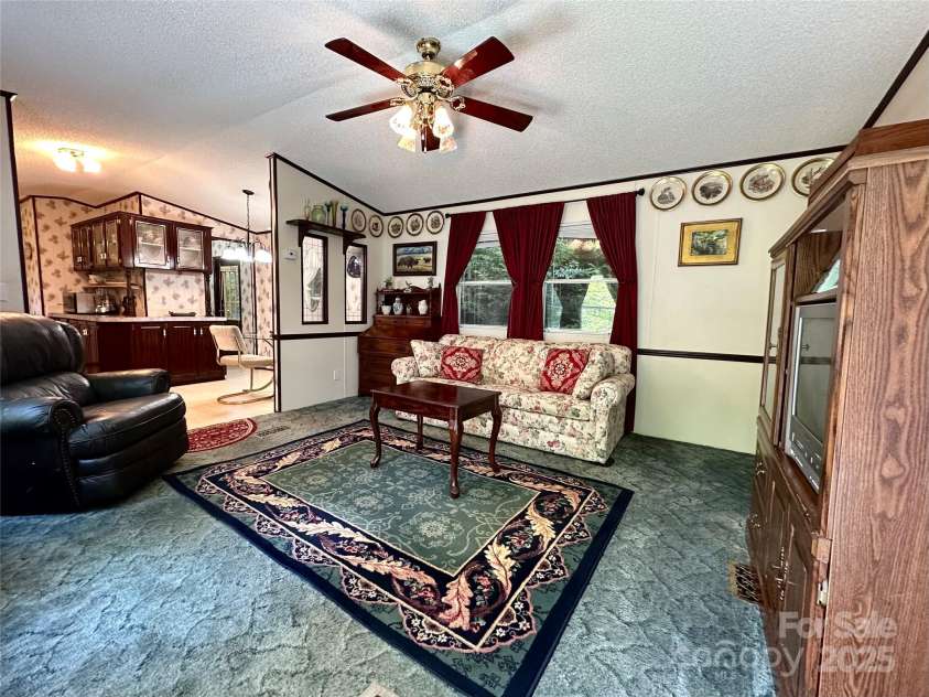 572 Blue Ridge Gem Stone Road, Spruce Pine, NC 28777.  MLS# CAR4279769, YatesRealty ID 25866. 