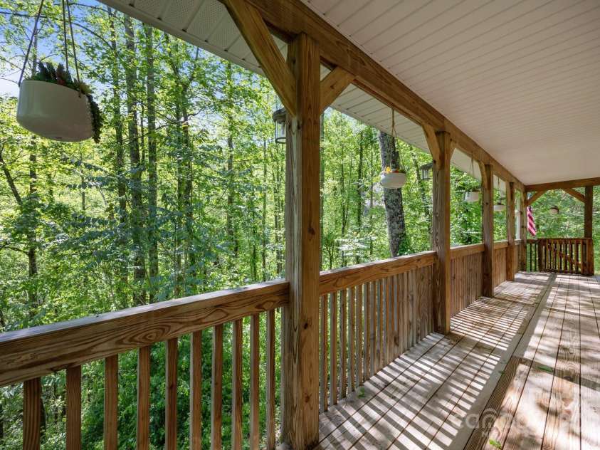 215 Calm Creek Road, Fletcher, NC 28732.  MLS# CAR4252789, YatesRealty ID 25867. 