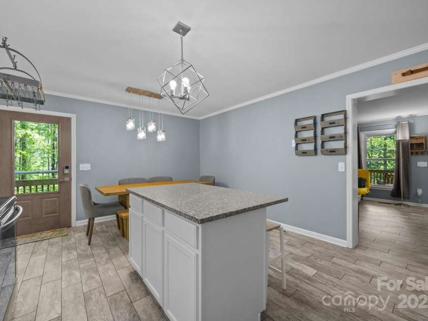 215 Calm Creek Road, Fletcher, NC 28732.  MLS# CAR4252789, YatesRealty ID 25867. 
