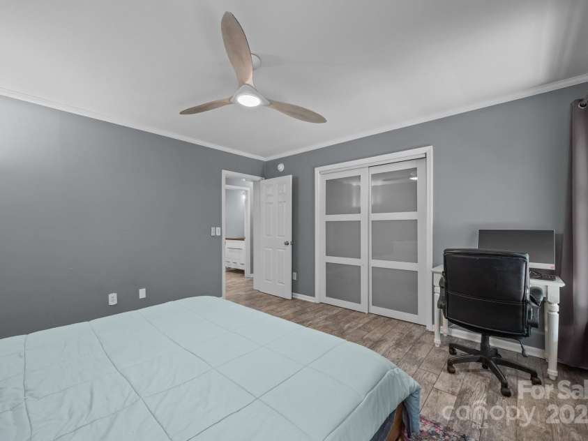 215 Calm Creek Road, Fletcher, NC 28732.  MLS# CAR4252789, YatesRealty ID 25867. 