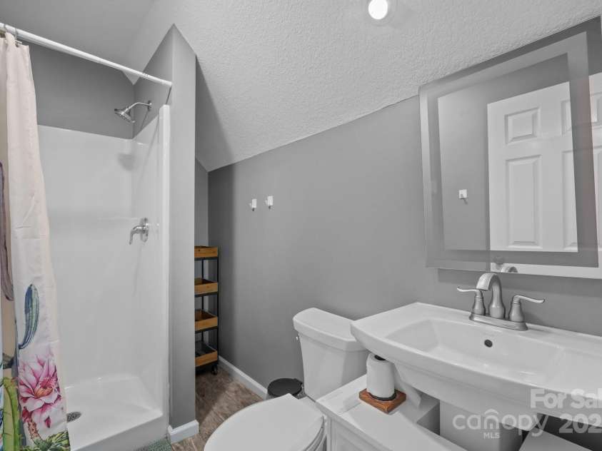 215 Calm Creek Road, Fletcher, NC 28732.  MLS# CAR4252789, YatesRealty ID 25867. 