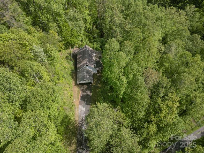 215 Calm Creek Road, Fletcher, NC 28732.  MLS# CAR4252789, YatesRealty ID 25867. 