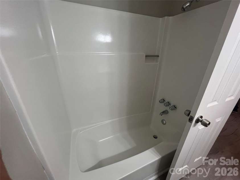 1955 1967 Lakeview Road, Asheboro, NC 27203.  MLS# CAR4387146, YatesRealty ID 25868. 