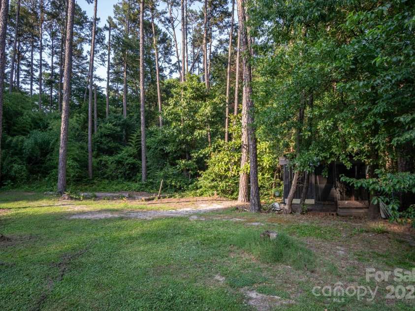 5329 Highway 27 Highway, Iron Station, NC 28080.  MLS# CAR4274188, YatesRealty ID 25869. 