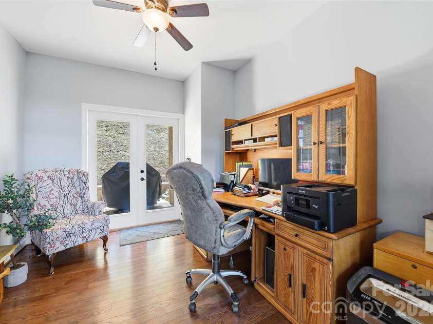 737 Traditions Way, Mars Hill, NC 28754.  MLS# CAR4382962, YatesRealty ID 25869. 