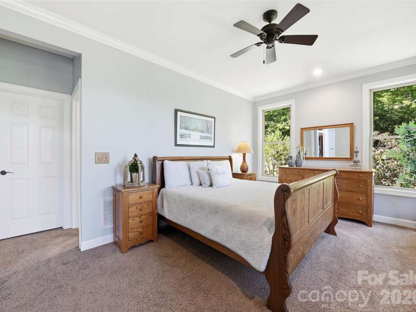 737 Traditions Way, Mars Hill, NC 28754.  MLS# CAR4382962, YatesRealty ID 25869. 