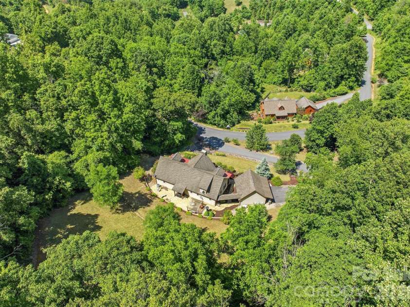 737 Traditions Way, Mars Hill, NC 28754.  MLS# CAR4382962, YatesRealty ID 25869. 