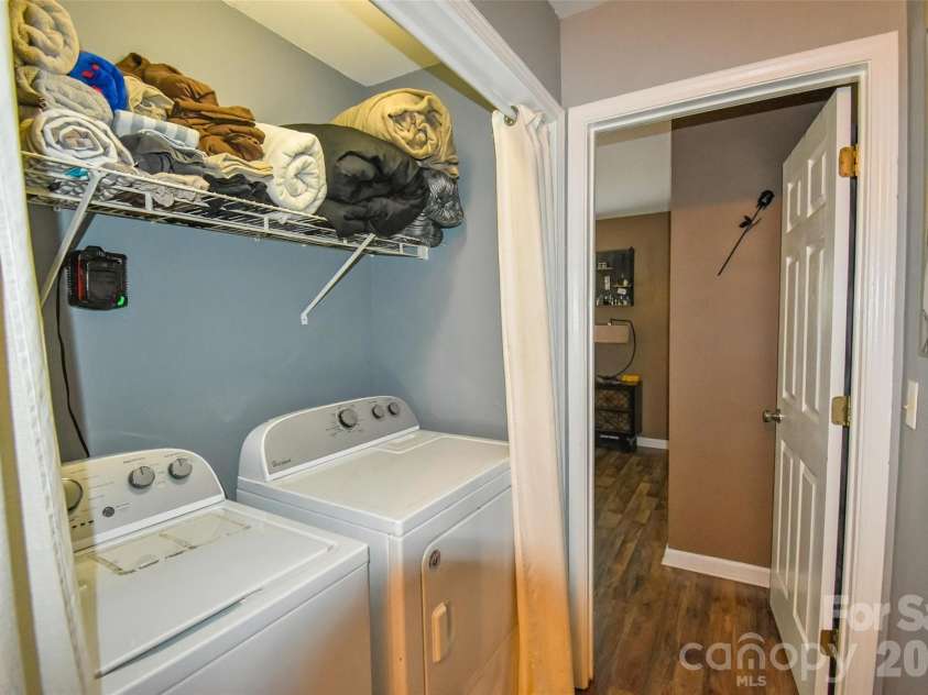 110 West Lane, Brevard, NC 28712.  MLS# CAR4336344, YatesRealty ID 2587. 