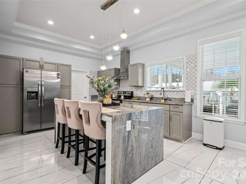 206 Cedar Drive, Salisbury, NC 28147.  MLS# CAR4342047, YatesRealty ID 2587. 