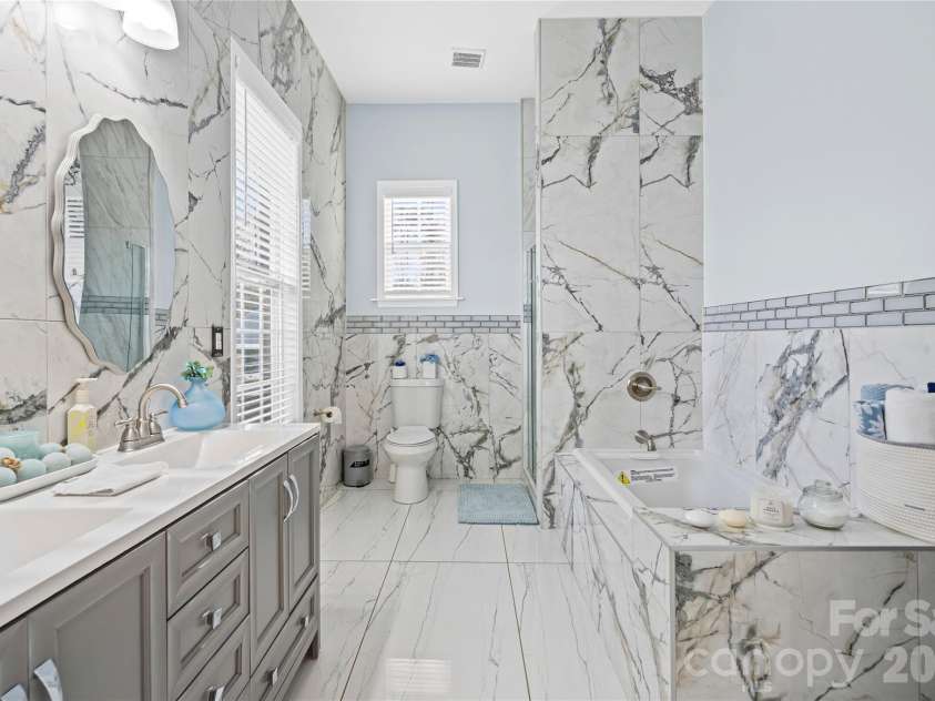 206 Cedar Drive, Salisbury, NC 28147.  MLS# CAR4342047, YatesRealty ID 2587. 