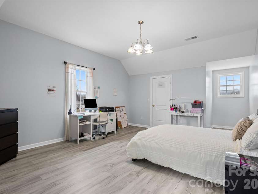 206 Cedar Drive, Salisbury, NC 28147.  MLS# CAR4342047, YatesRealty ID 2587. 